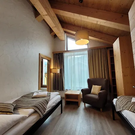 شقة Scala Six Jasna - Free Jacuzzi & Sauna & Breakfast !